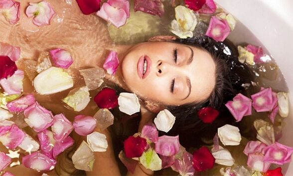 用油洗澡可以丰胸